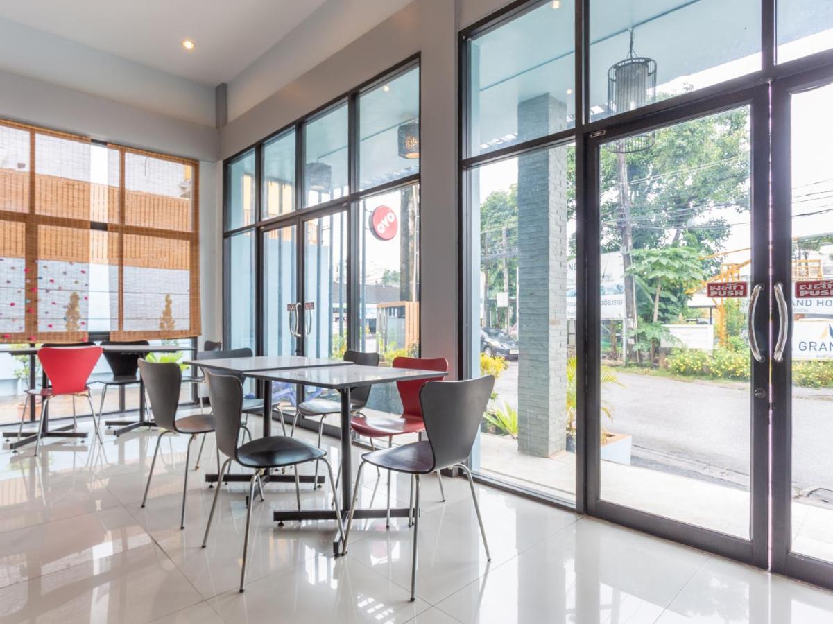 OYO 1127 Baan Siam Hotel Chiang Rai Bagian luar foto
