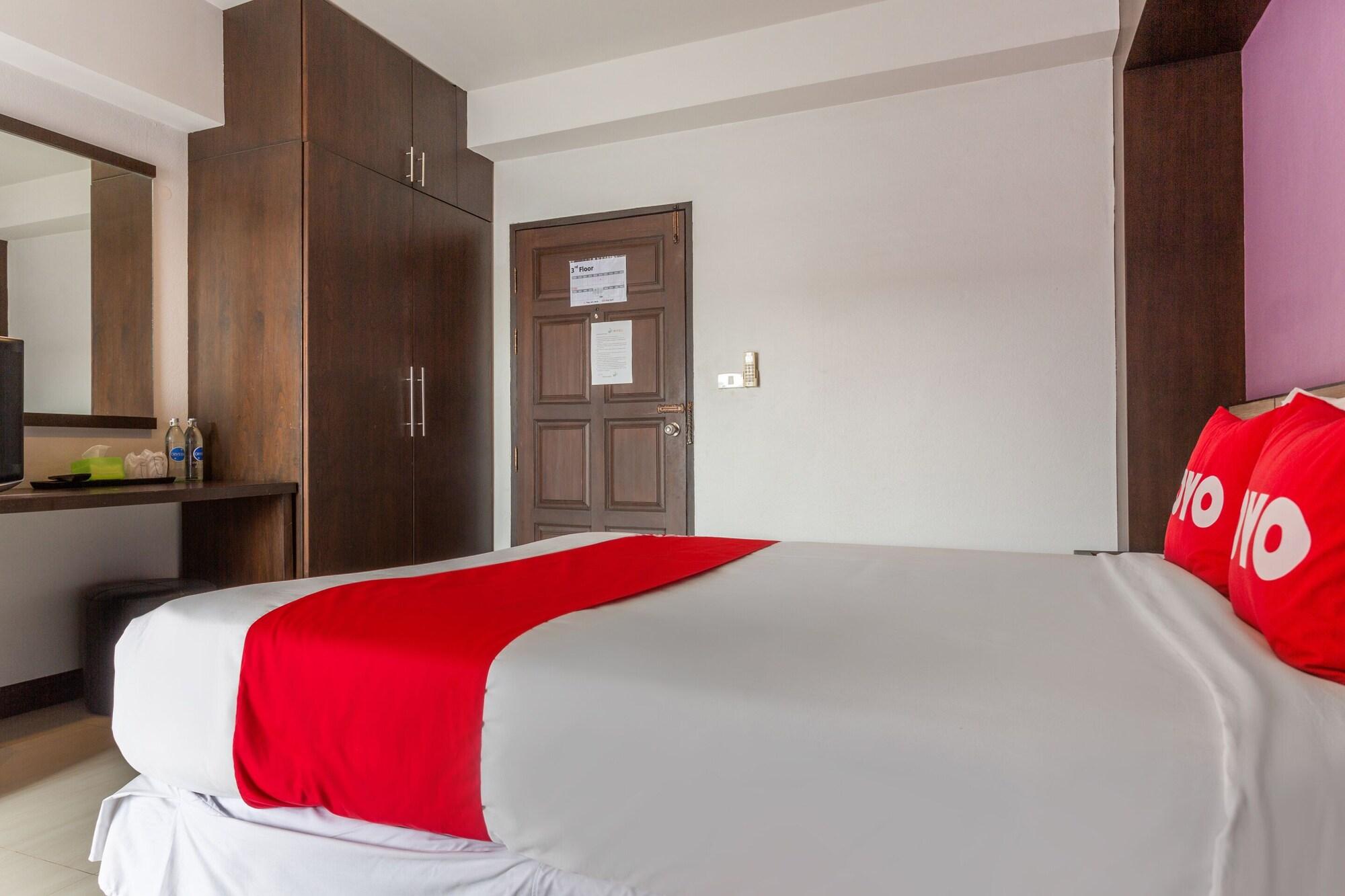 OYO 1127 Baan Siam Hotel Chiang Rai Bagian luar foto